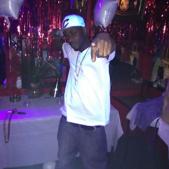 Meet your Posher, James - Picture 1 of 1